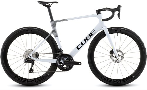 Cube Agree C:62 Race